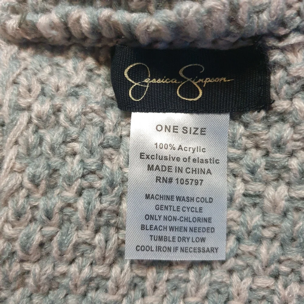 Jessica Simpson Matching Grey & Pink Knit Infinity Scarf & Beanie Set Sz OS - Picture 13 of 15
